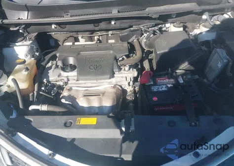 2015 Toyota Rav4 Limited z USA, uszkodzony, nr VIN 2T3DFREV0FW305186